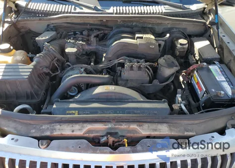 2005 Mercury Mountaineer из США, поврежденный, VIN 4M2DU86E65UJ02808